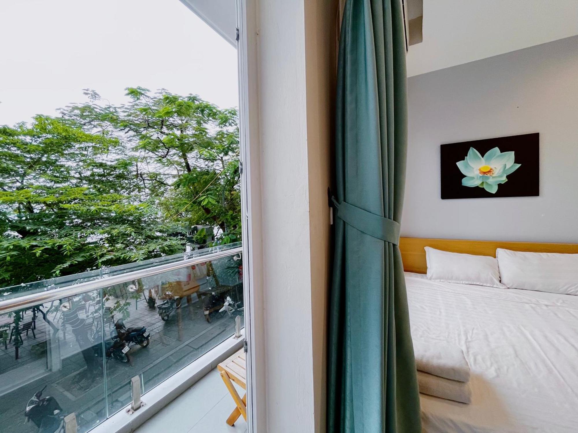 2 - View * Hanoi