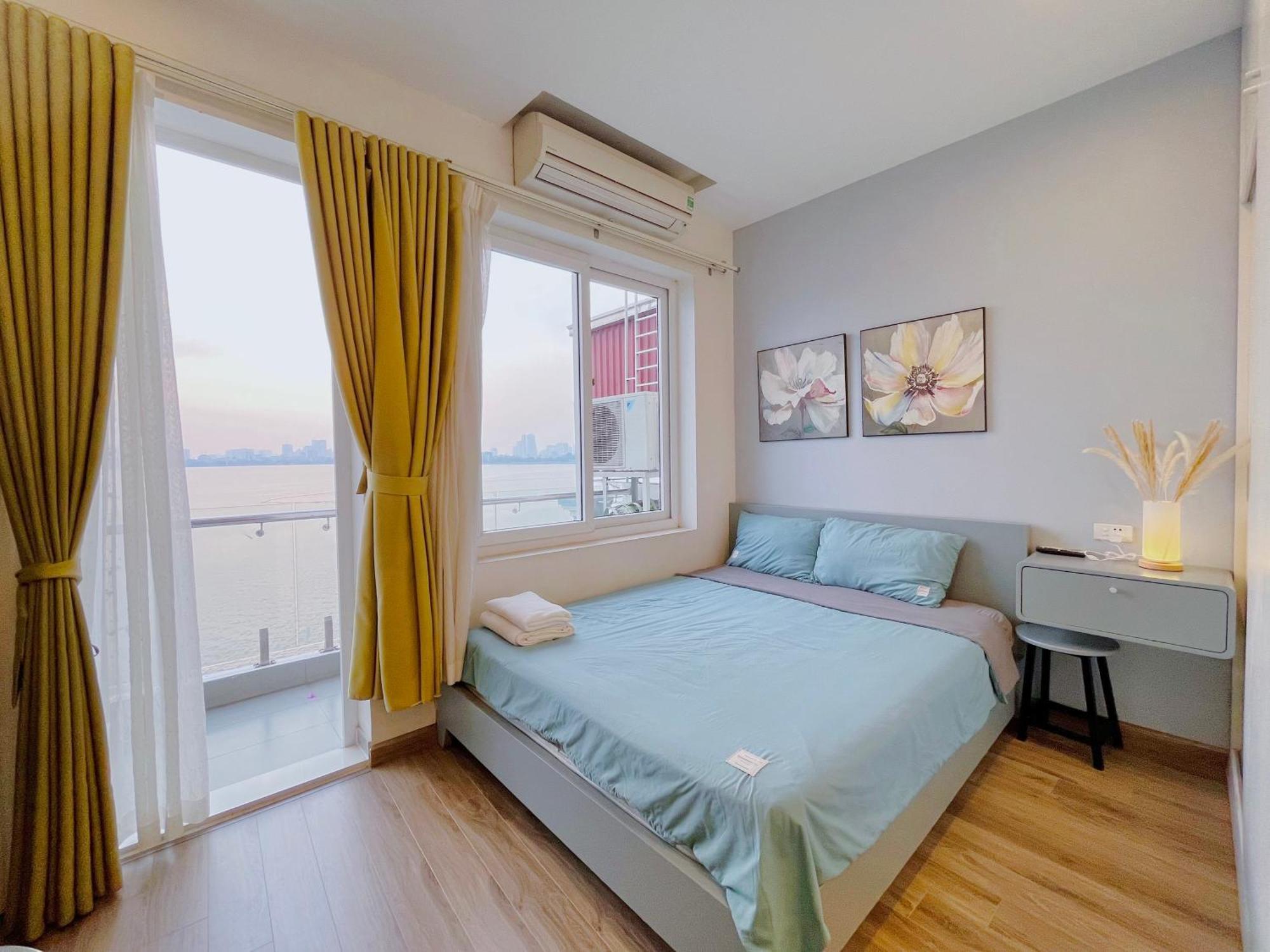 2 - View * Hanoi