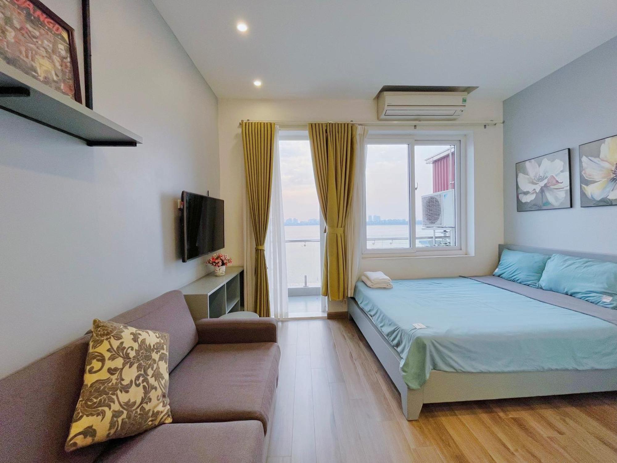 2 - View Apartment